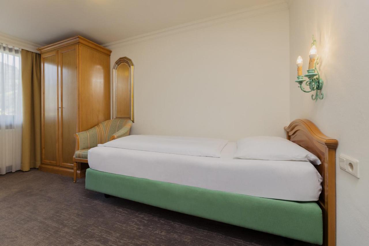 קפרון Hotel Tauernhof מראה חיצוני תמונה